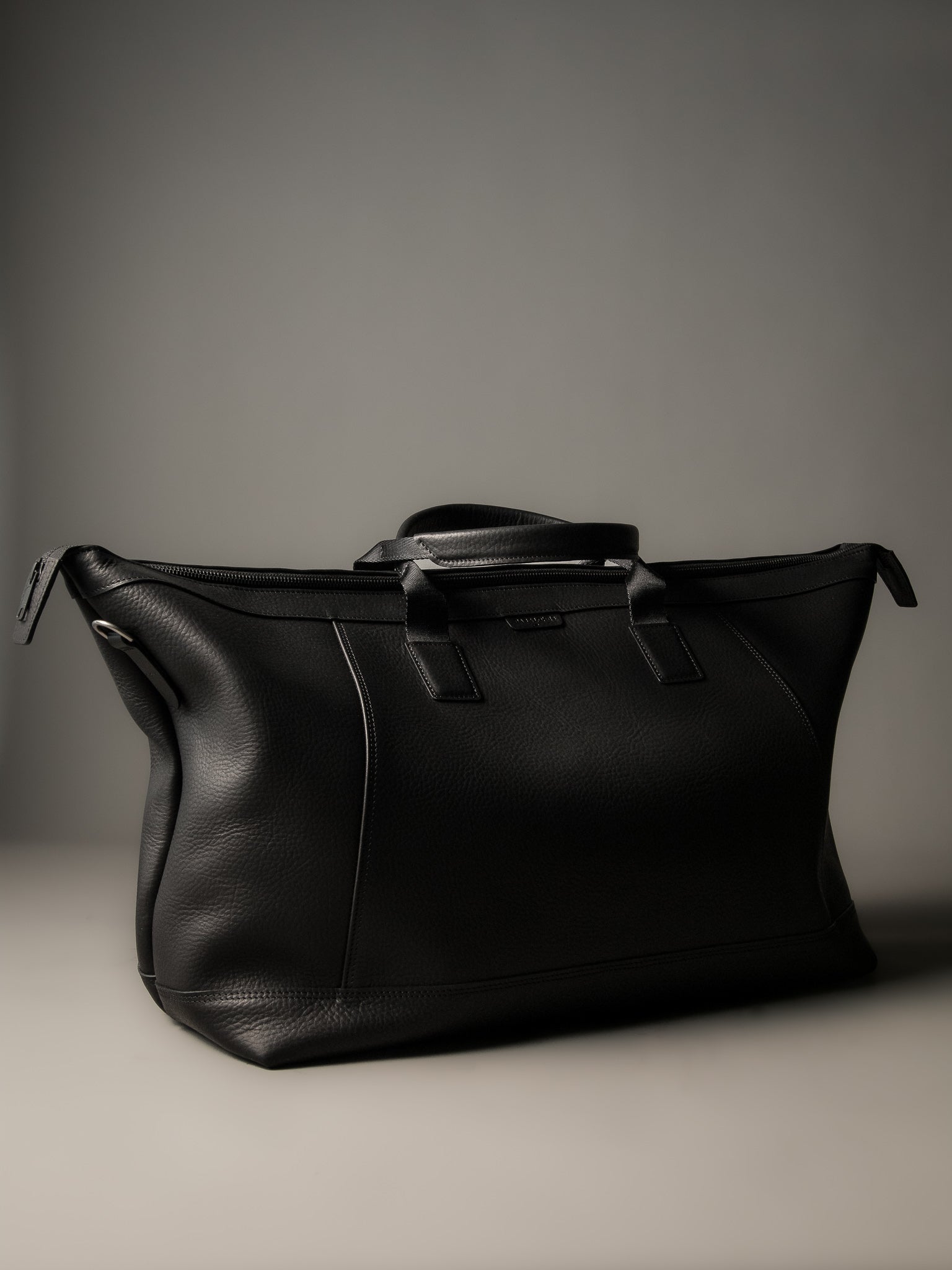 The Gramercy Weekender Bag - Black Leather