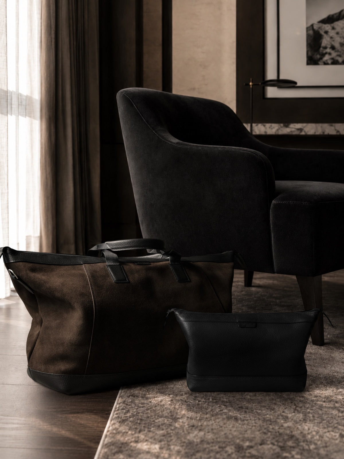 The Ludlow Travel Organizer Bag - Black Leather