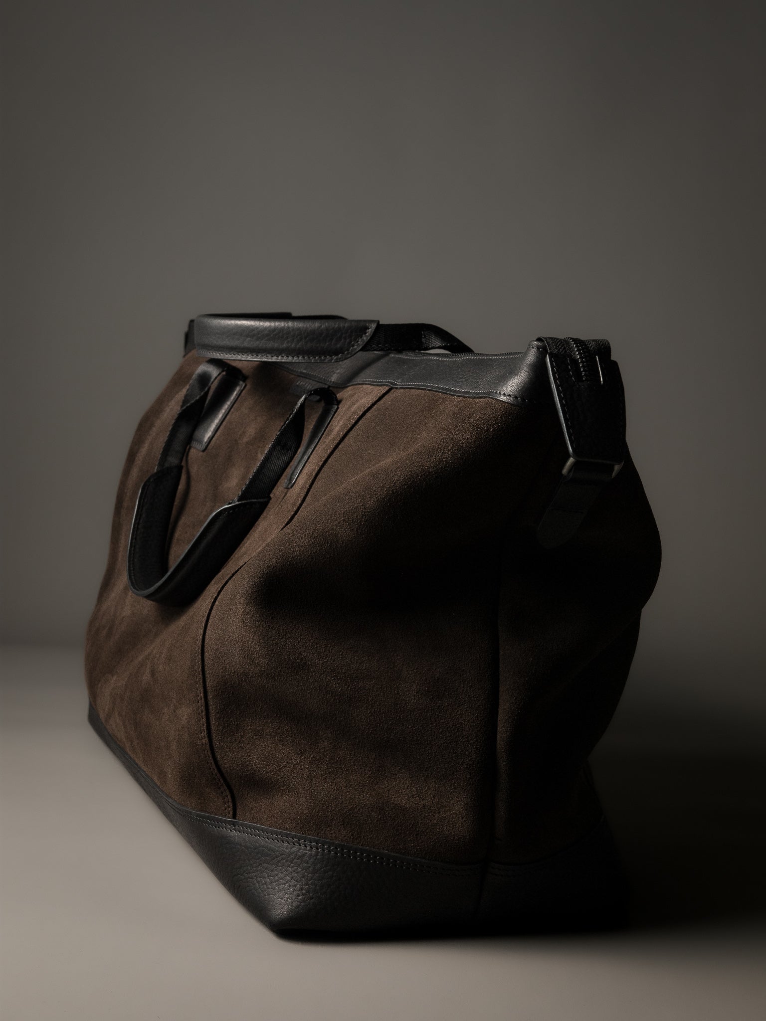 The Gramercy Weekender Bag - Brown Suede