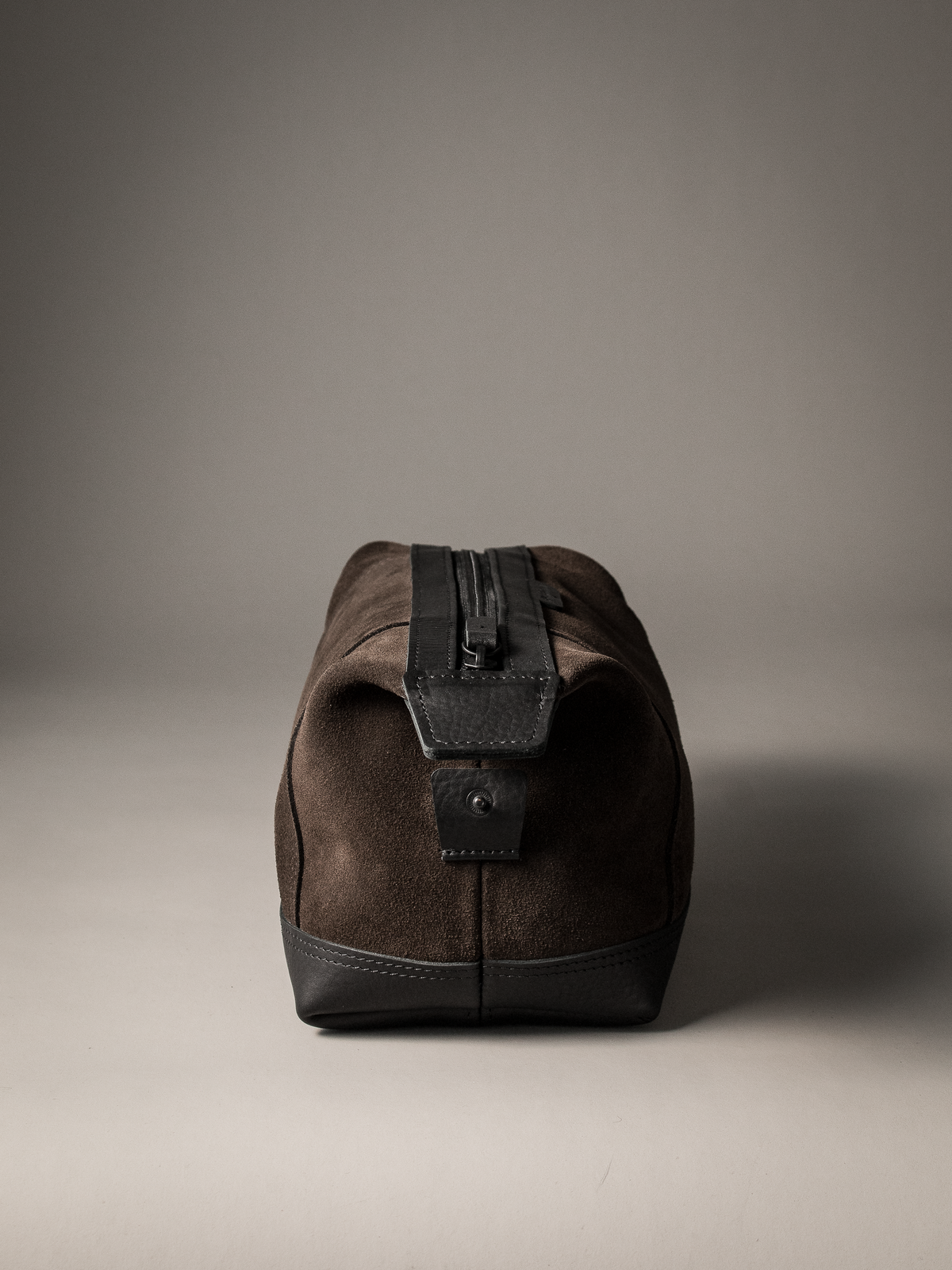 Ballenger Travel Case - Brown Suede