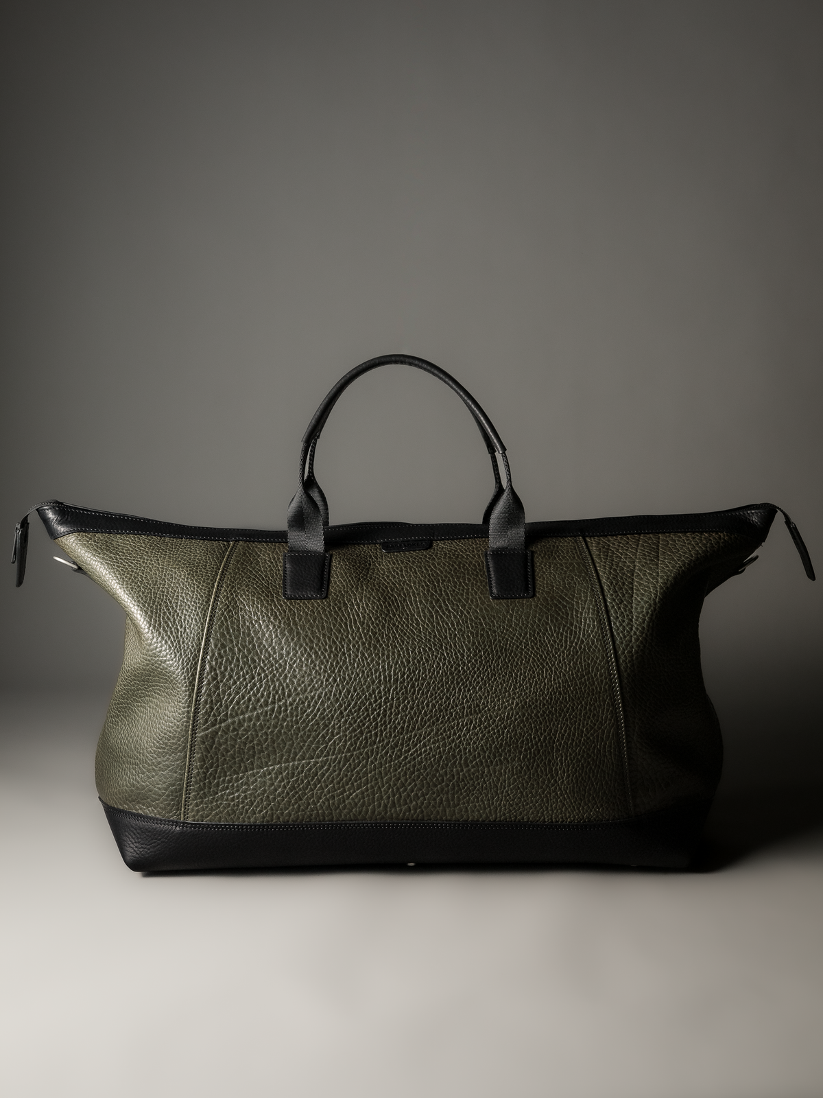 Gramercy Olive Green Leather Weekender Bag