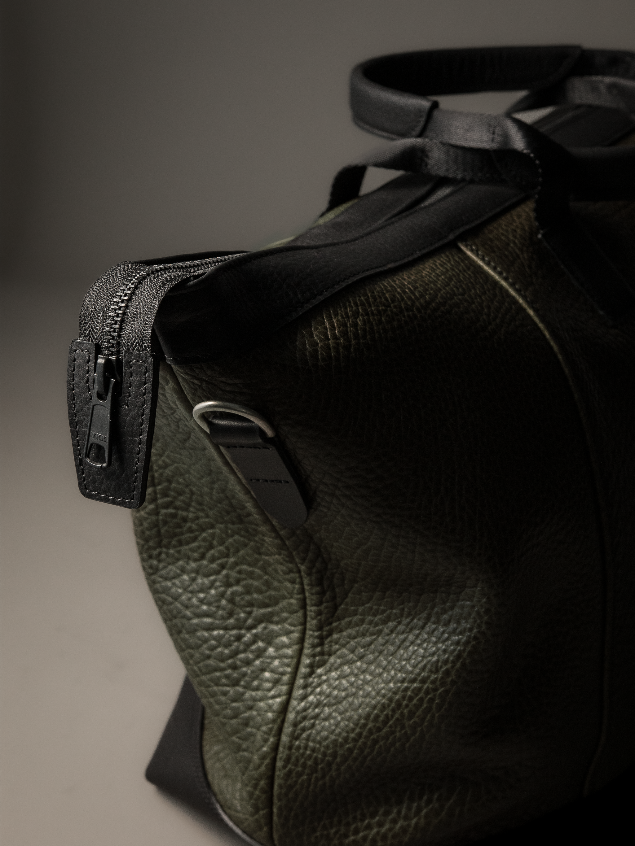 Gramercy Olive Green Leather Weekender Bag