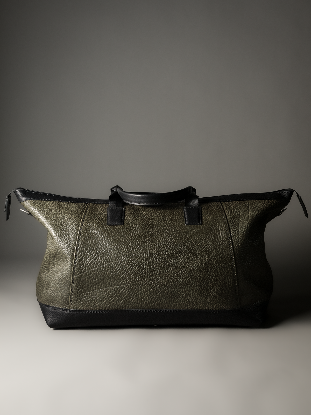 Gramercy Olive Green Leather Weekender Bag