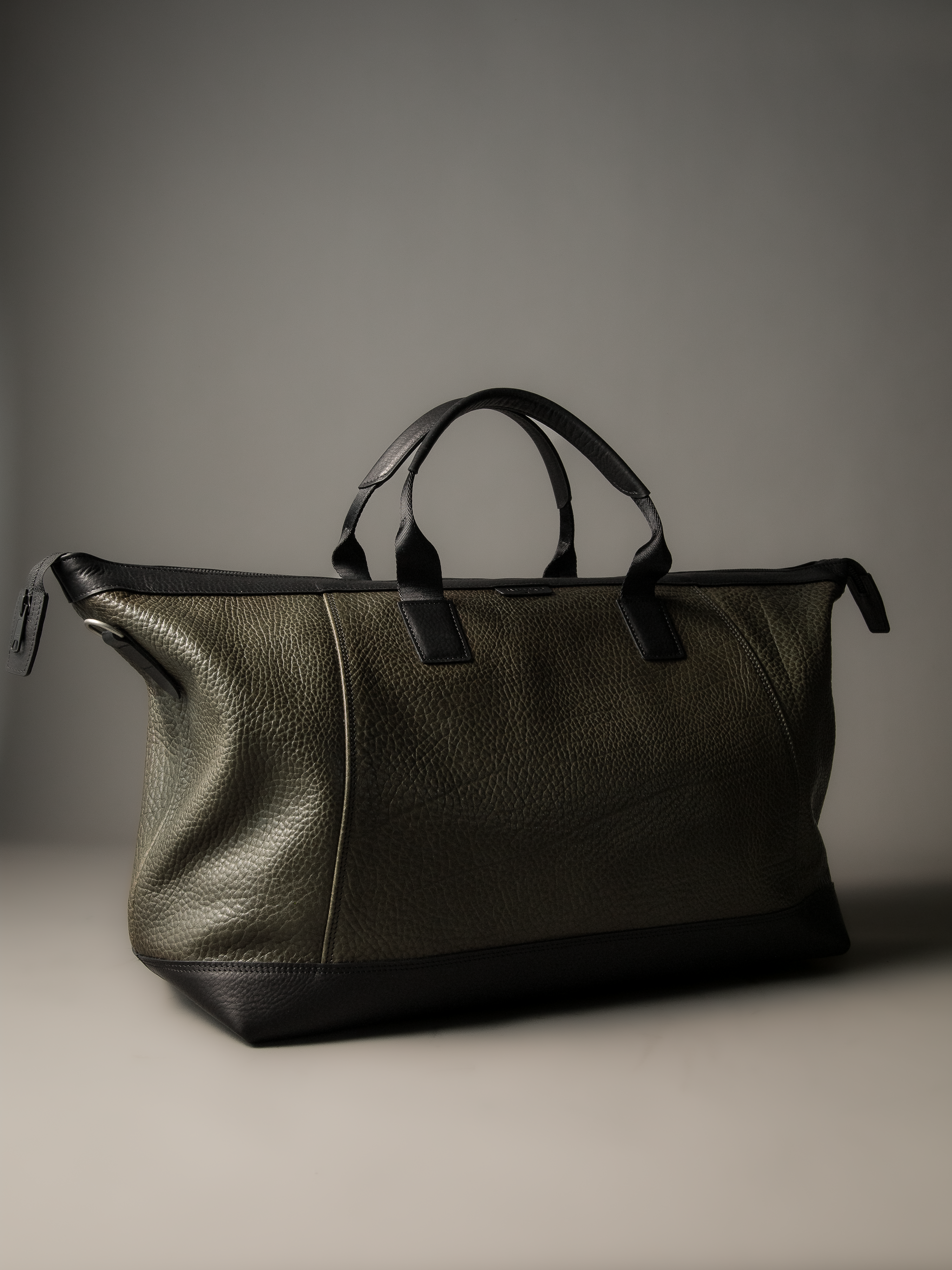 Gramercy Olive Green Leather Weekender Bag