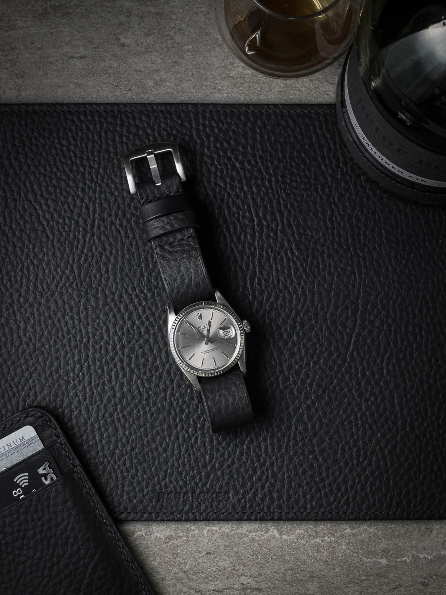 "Silas" Black Leather Single Pass Strap