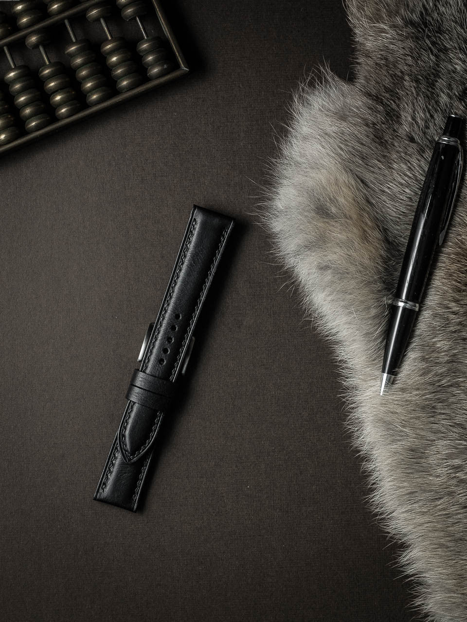 "St. James" Sleek Black Padded Leather Watch Strap
