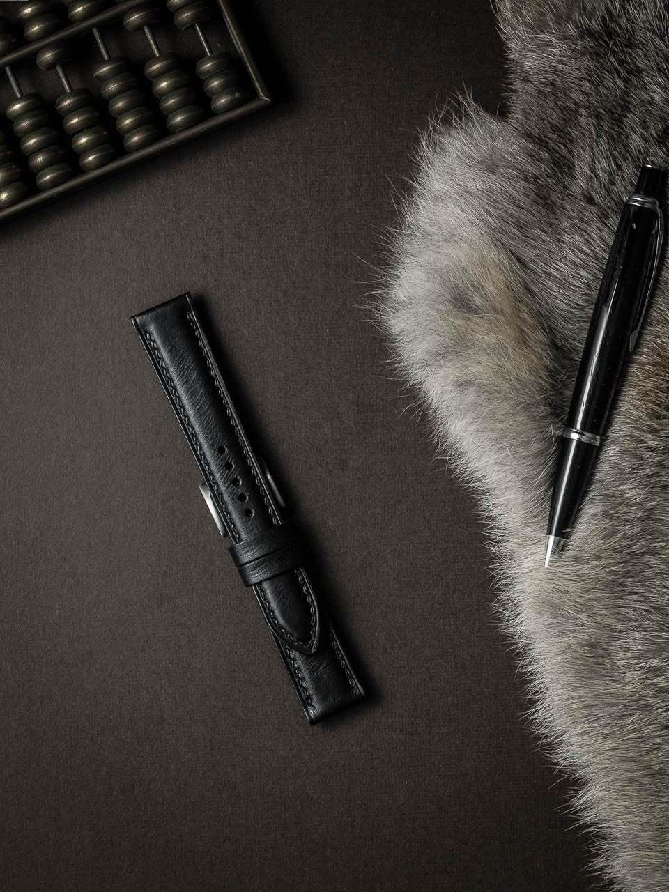 "St. James" Sleek Black Padded Leather Watch Strap