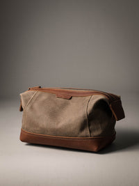 Ballenger Travel Case - Tan Canvas