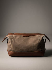 Ballenger Travel Case - Tan Canvas